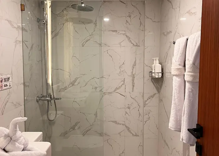 Grand 2br Pererenan Appartement Canggu