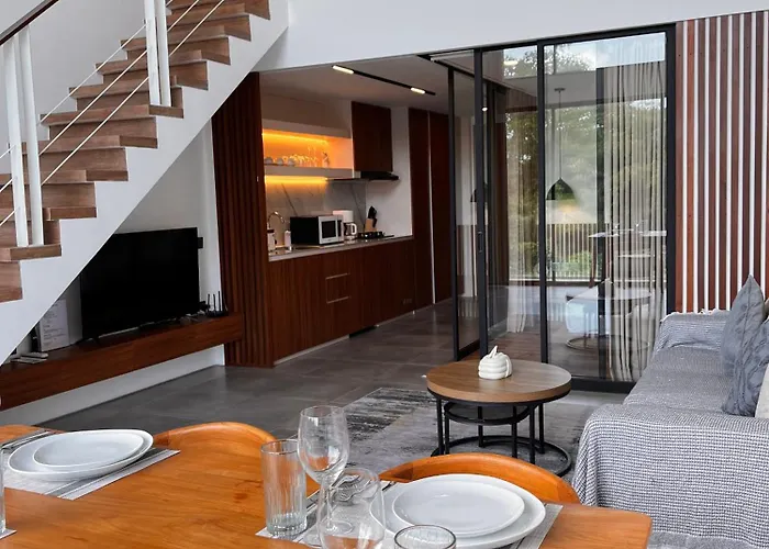 Grand 2br Pererenan Appartement Canggu