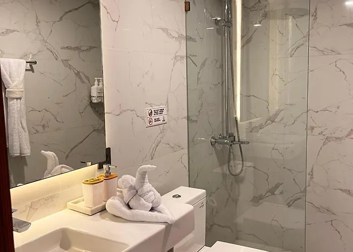 Grand 2br Pererenan Appartement
